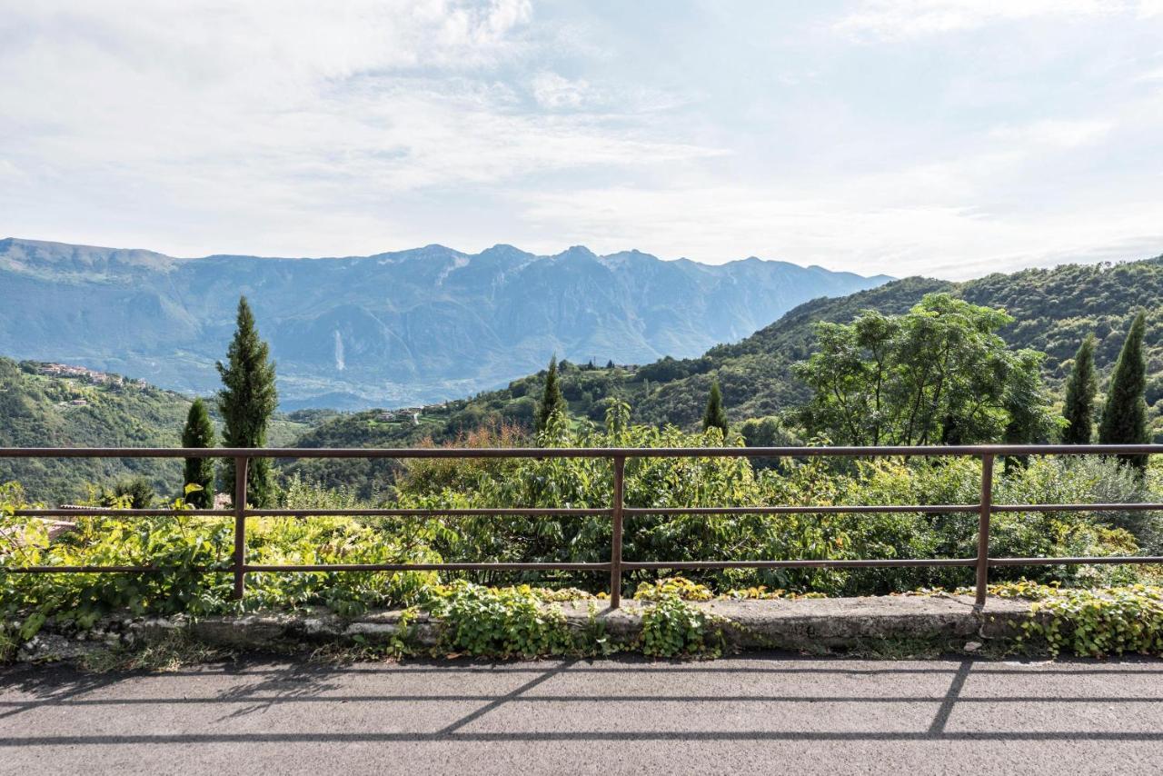 Casa Vacanze Voiandes Tremosine Esterno foto