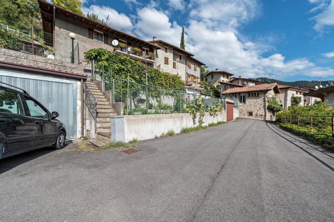 Casa Vacanze Voiandes Tremosine Esterno foto
